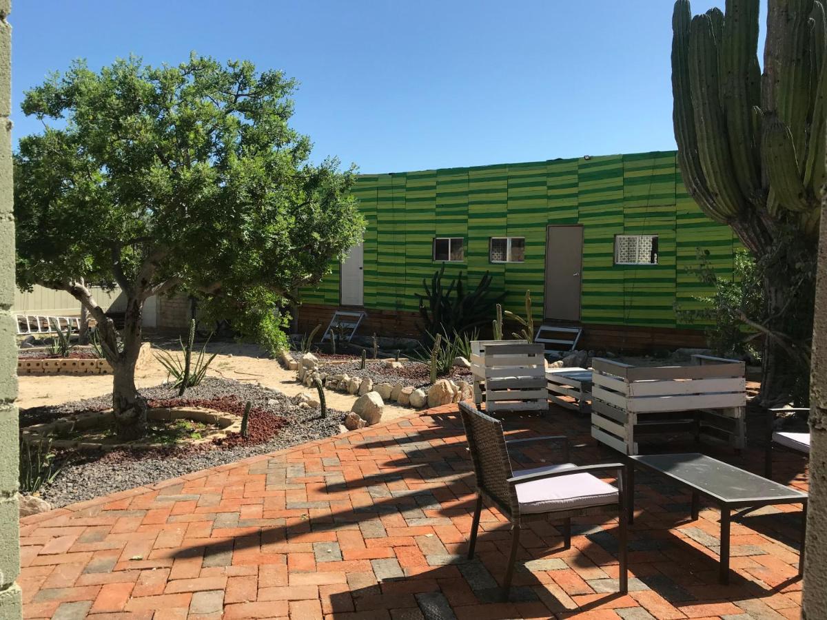 Susu'Z Village Hostel And Rooms La Ventana Екстер'єр фото