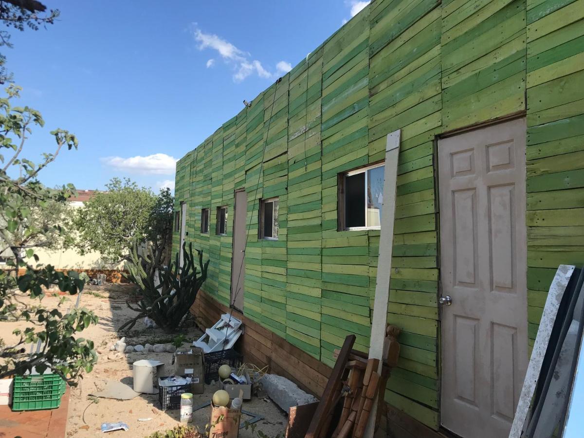 Susu'Z Village Hostel And Rooms La Ventana Екстер'єр фото